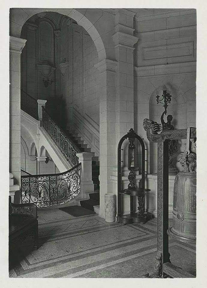 dinh-tou00c0n-quyu1ec0n-u0110u00d4ng-du01afu01a0ng-tu1ea0i-hu00c0-nu1ed8i11