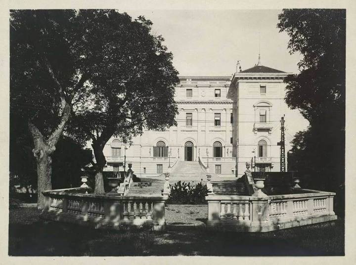 dinh-tou00c0n-quyu1ec0n-u0110u00d4ng-du01afu01a0ng-tu1ea0i-hu00c0-nu1ed8i51