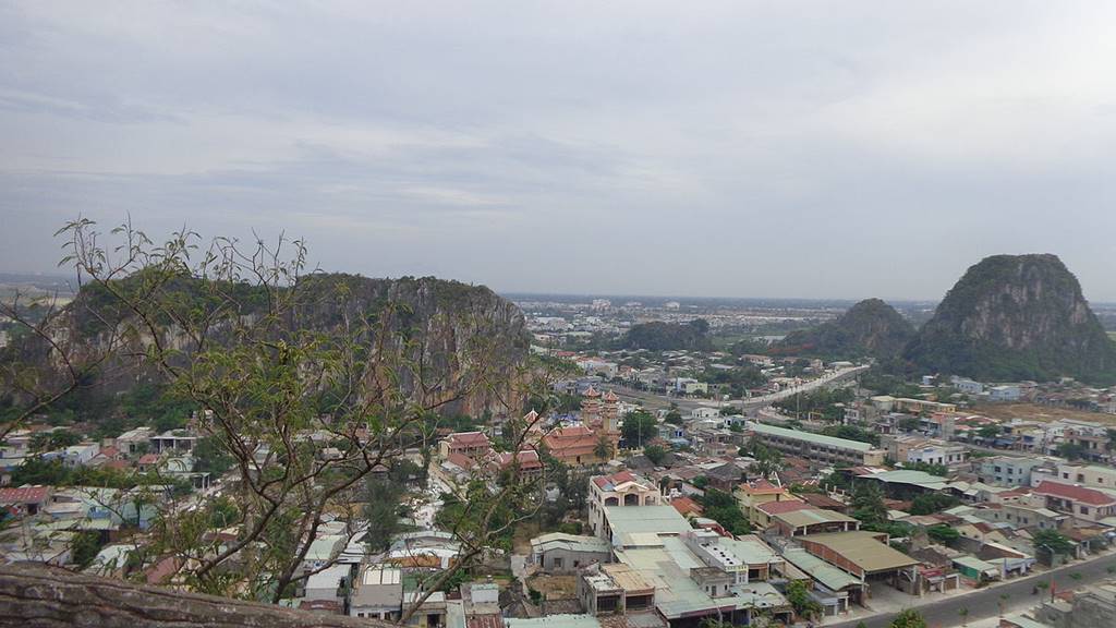 Từ trái qua: Mộc Sơn - Hỏa Sơn - Kim Sơn